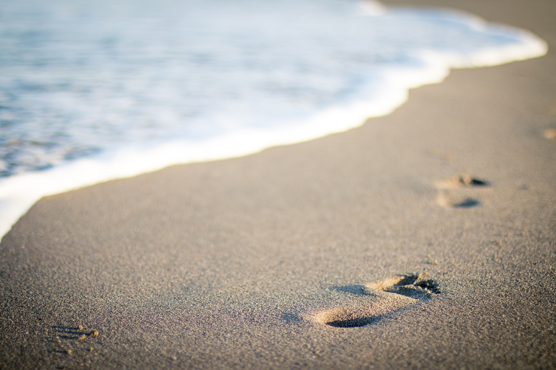 sea-1281780_1920